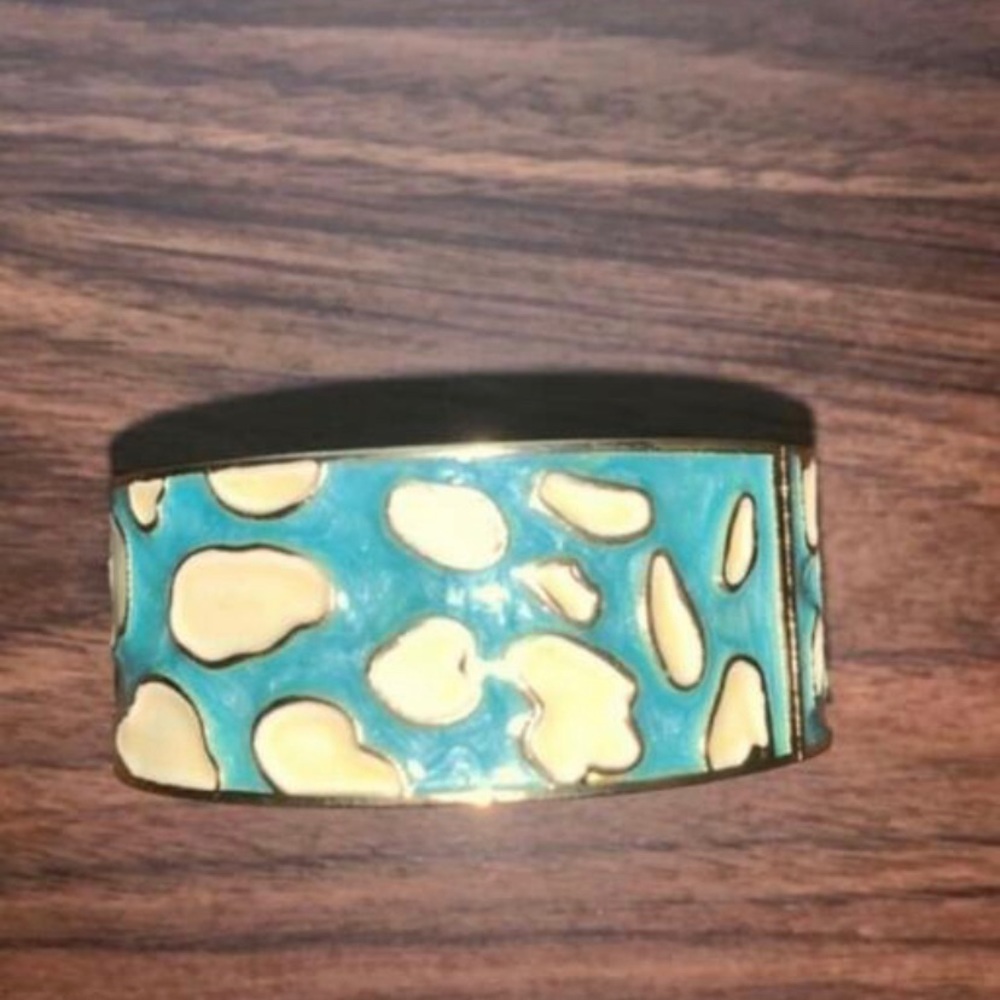 Gold Tone Bracelet